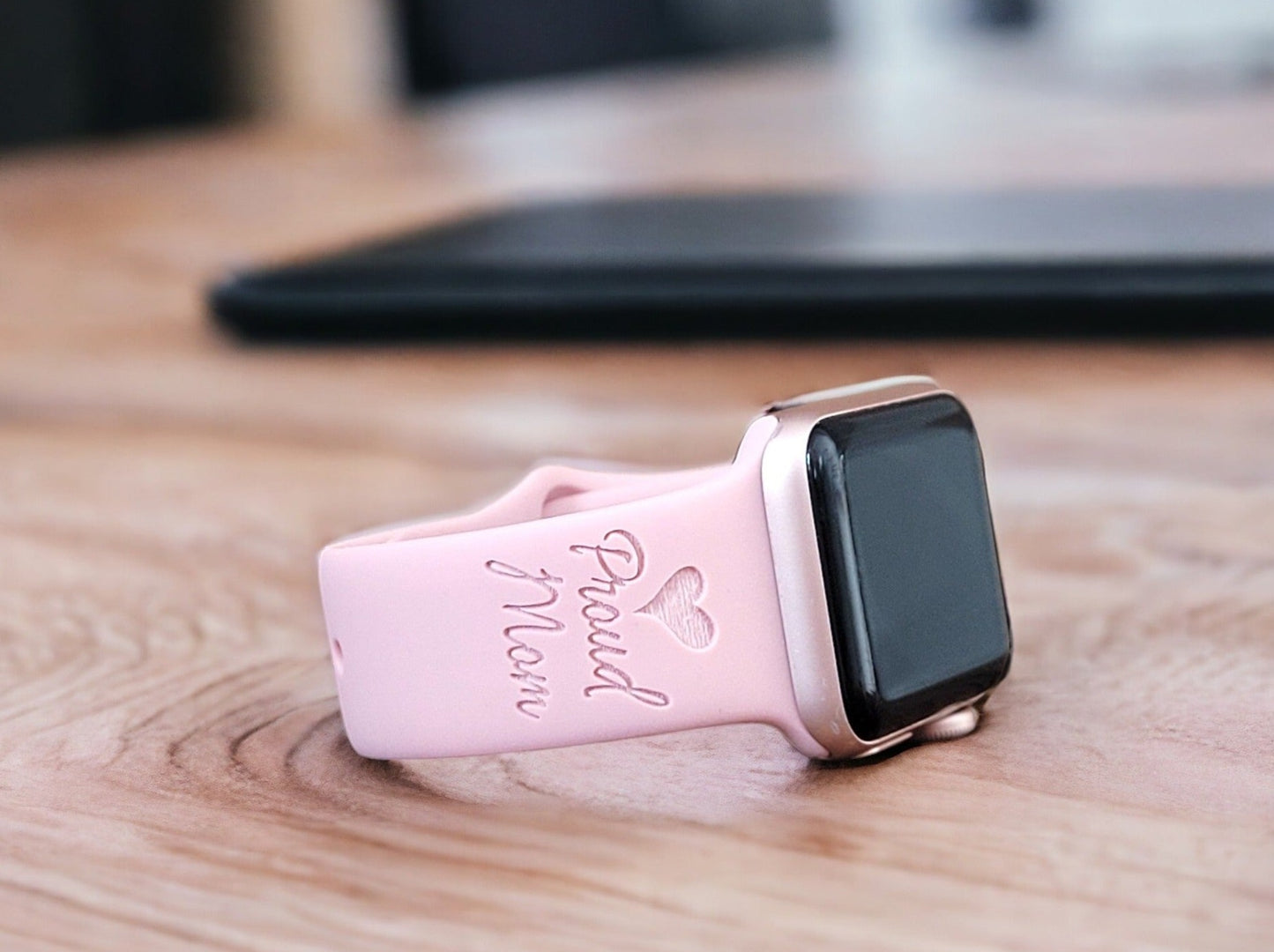 PROUD MOM WITH CHILDREN NAMES Engraved Apple Compatible Band